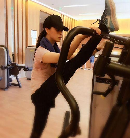 偷拍大圆床在线视频,隐私边界与网络伦理的碰撞